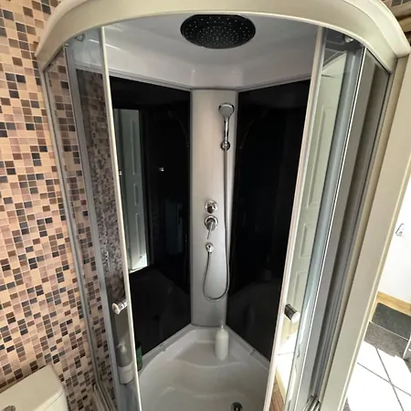 Apartament Ally Simple Cozy Juhkentali 42 Near Centre Airport Next To Bus Station