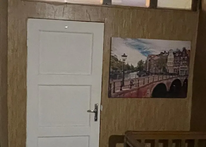 Ally's Urban Cozy Juhkentali 42 Near Centre Airport Next To Bus Station Apartament