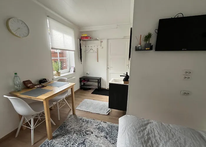 Apartman Ally's Urban Cozy Juhkentali 42 Near Centre Airport Next To Bus Station Tallinn